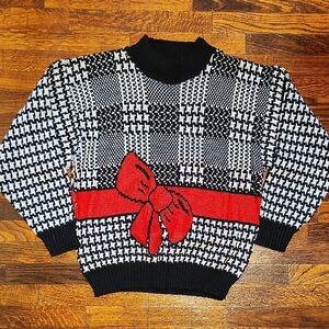 Vintage Made In The USA Houndstooth Festive Warm Sweater with Red Bow Accent